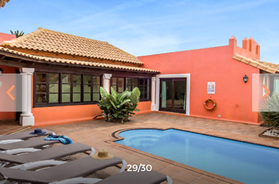 Three bedroom villa for sale in Corralejo Lanzarote and