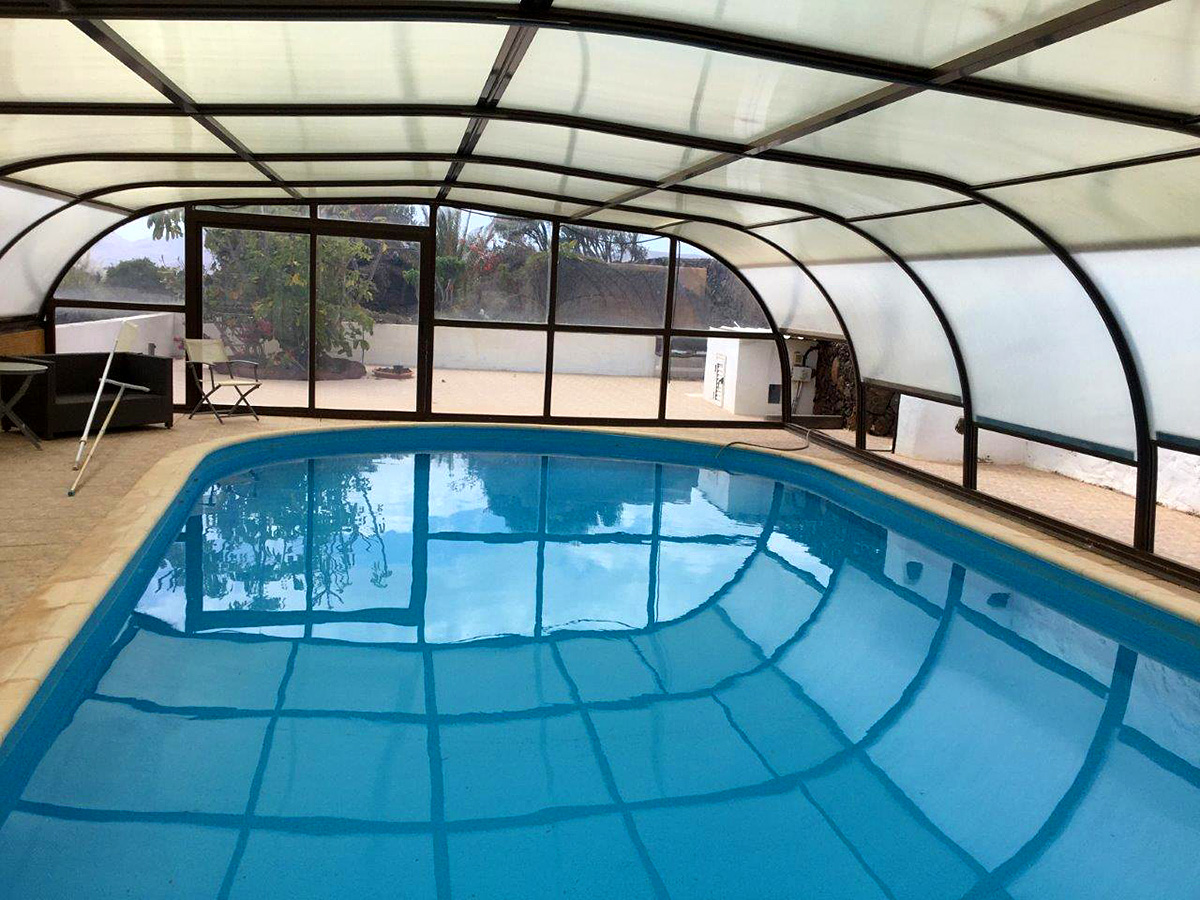 indoor swimming pool